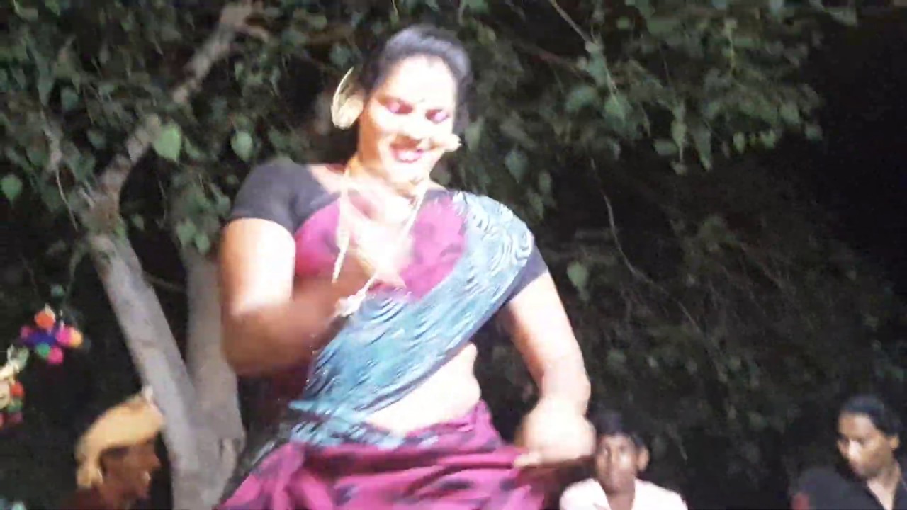 Karukai vengadesan therukothu  supathirai  பண்ரூட்டி தீனா (எ) த்ரிஷா video by DEVA TV SERVICE PANRUT