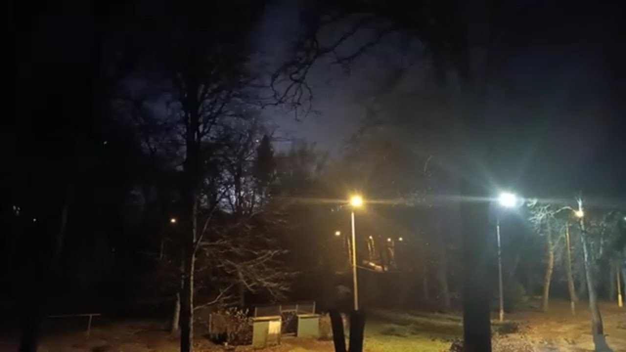 JAROMIN - fajerwerki o północy na Nowy Rok 2024 (z okna DPS-u) : 31.12.2023/01.01.2024// 23:55-00:09