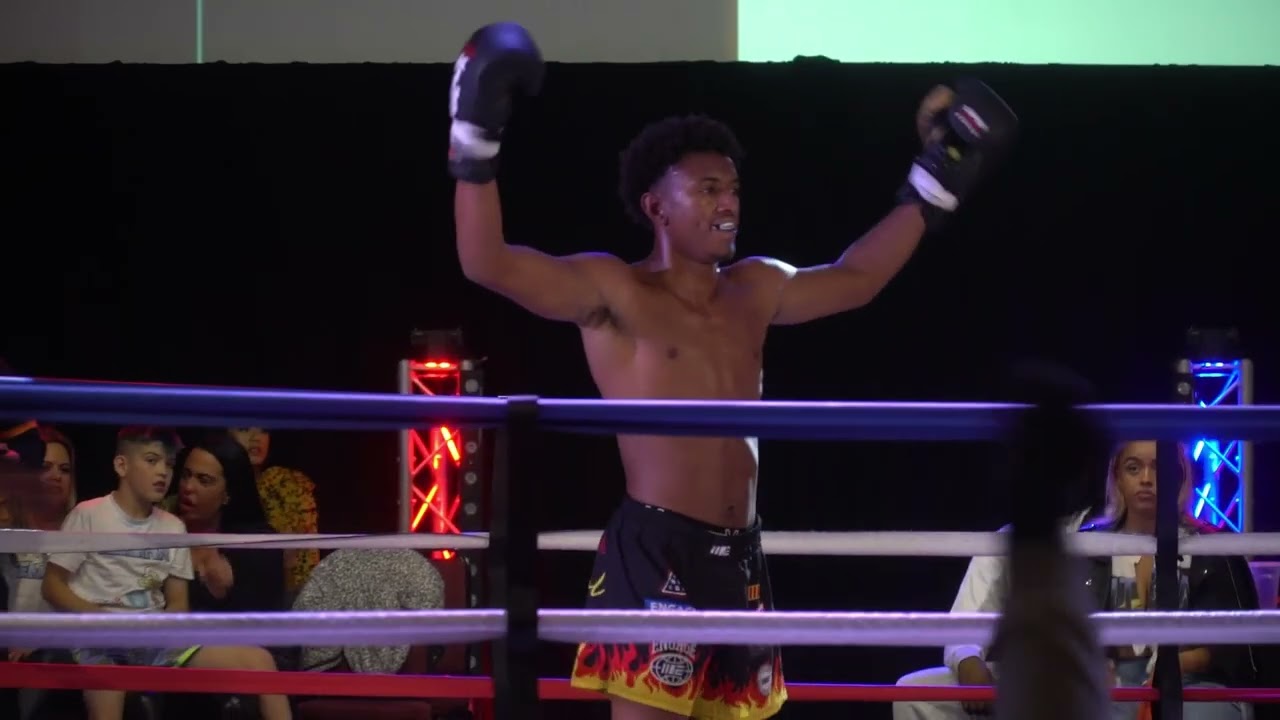 Maliq Mitchell vs Peter Knight - ENGLISH SEMI-PRO K1 TITLE: SUPER FIGHT SERIES