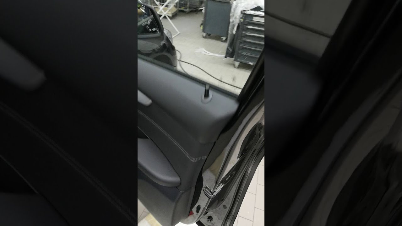 BMW F45 разборка пассажирской/водительской двери