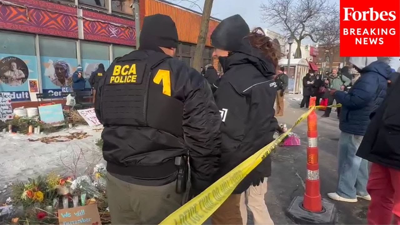 Minnesota Investigators Arrive At Scene Of Minneapolis Shooting After Being Initially Turned Away