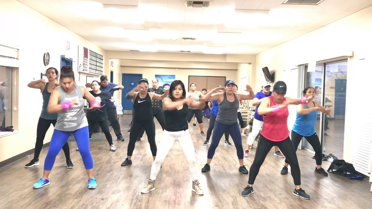 Zumba Yara🌺 Yeahh Mix