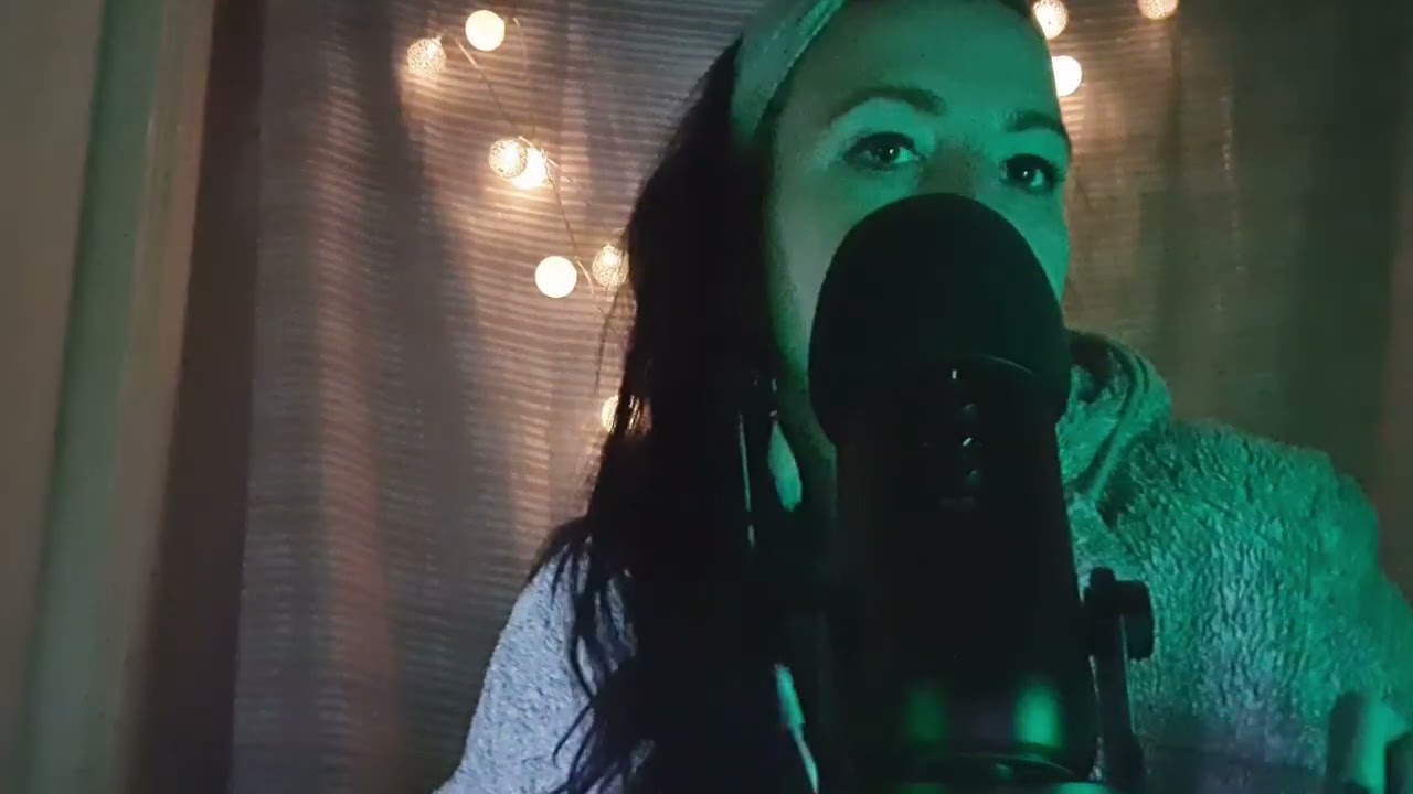 ASMR - Säger ord på Tyska och Franska