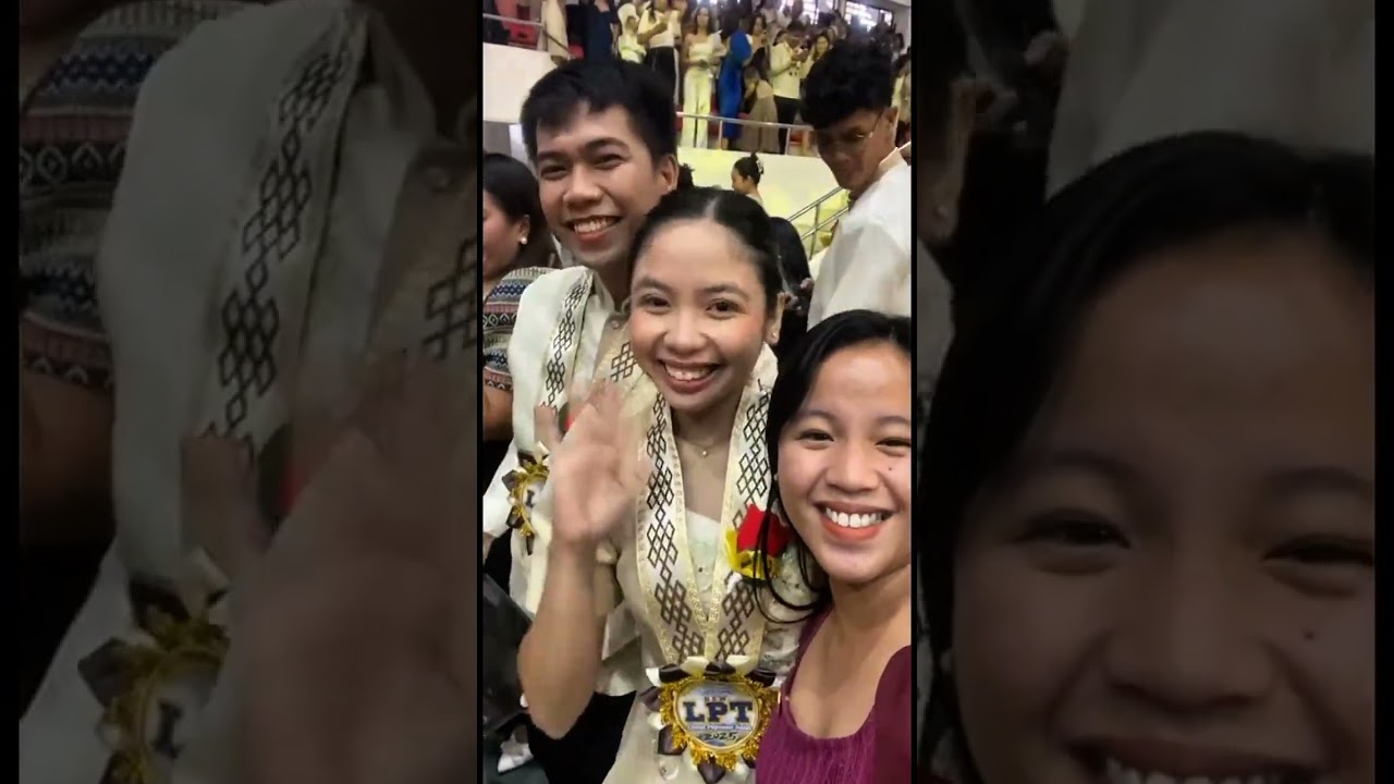 Professional Teachers Face-to-Face Mass Oathtaking