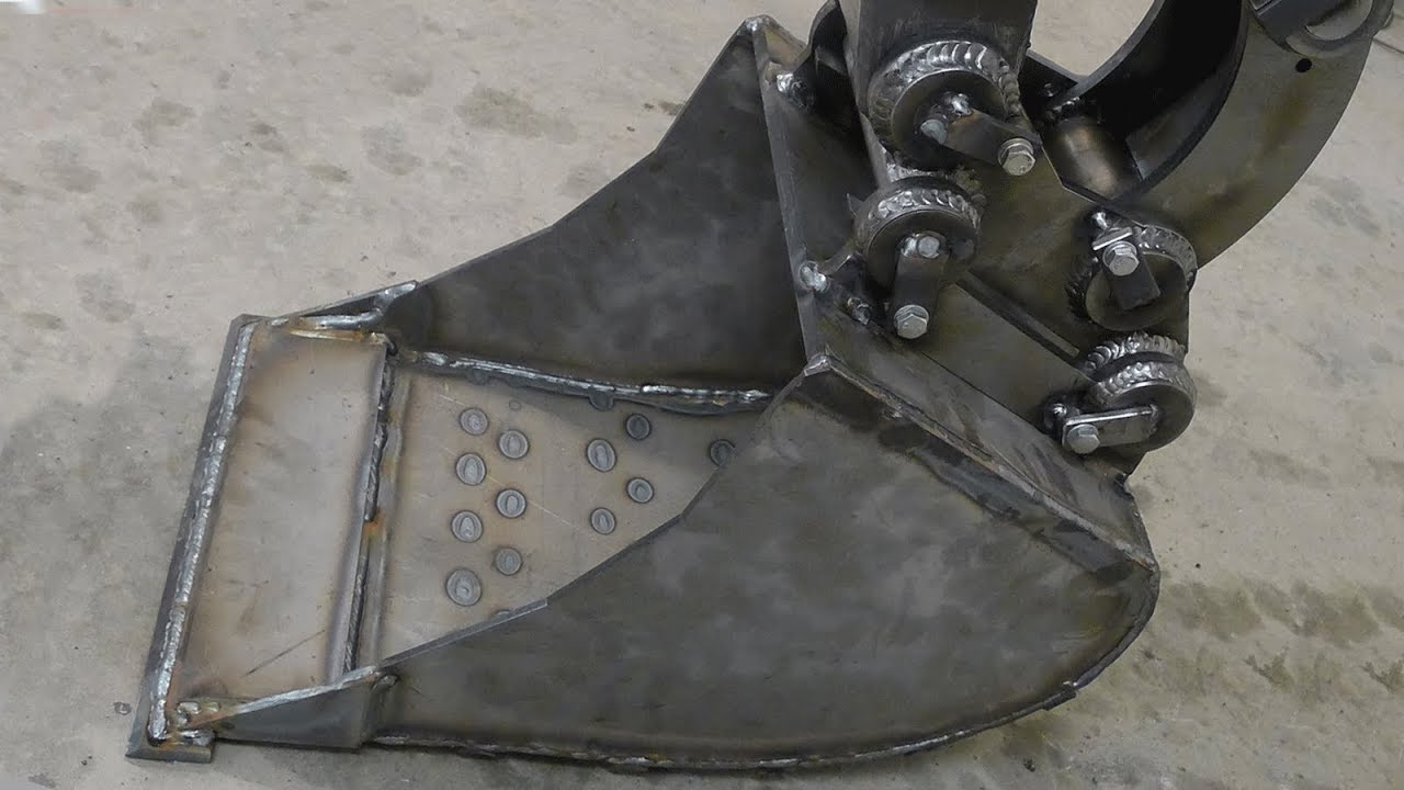 EW7 Episode 14 | Bucket Build (Homemade Excavator)