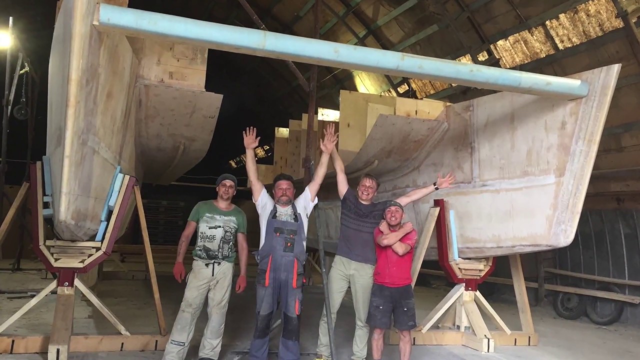 Building Mike Waller 1100 Catamaran. Part 2 (Turn over)