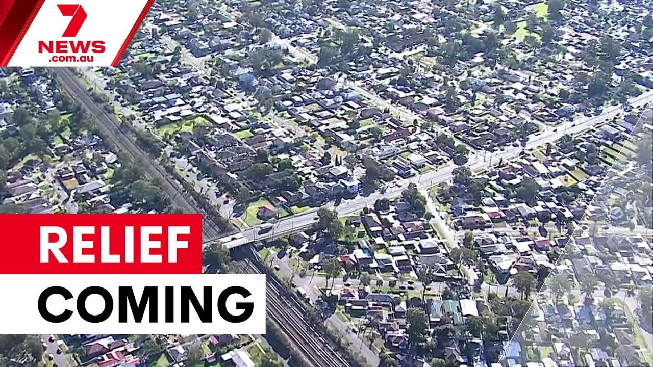 В Сиднее вступают в силу меры по снижению стоимости жизни | 7NEWS