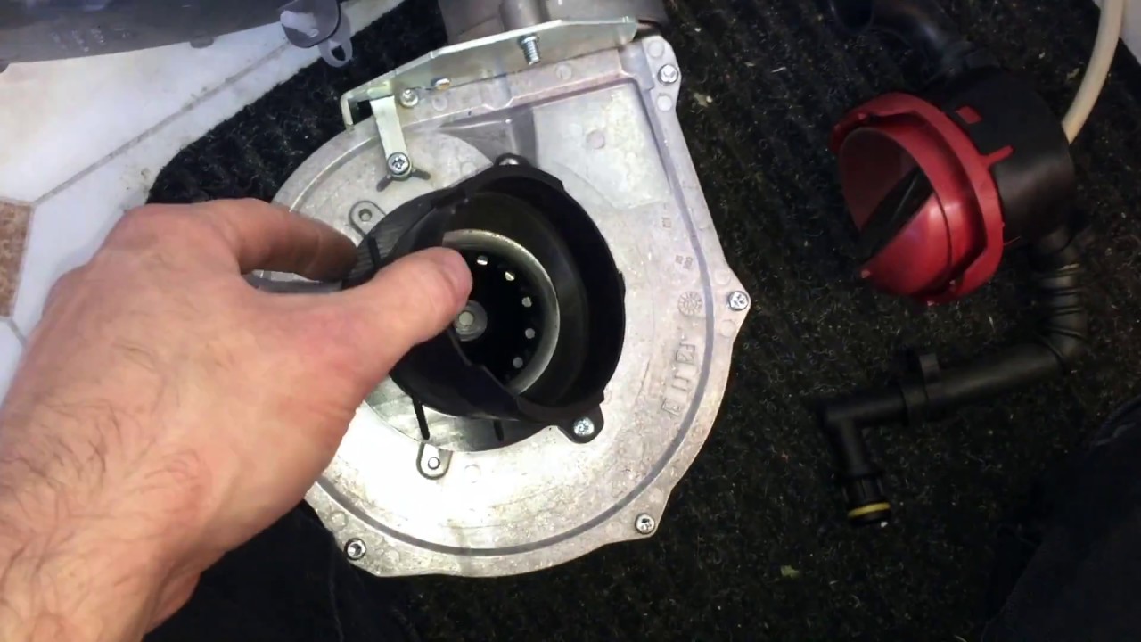 worcester Ri Ignition lockout repair. Blue flashing light.