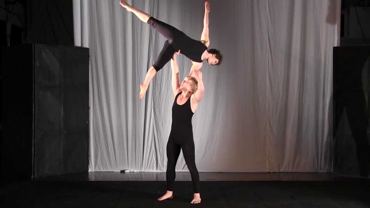 Contemporary dance acrobatic duo