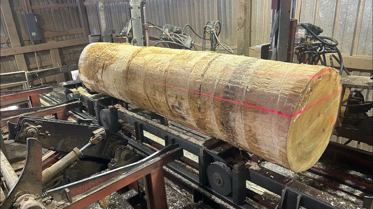 Saw-Milling 16 Foot 6X8’s and 8 Foot 2X8’s! One Log for One Entire Part of An Order! 
