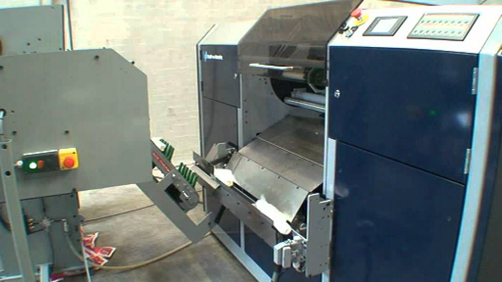 Roll-o-Matic packing machine