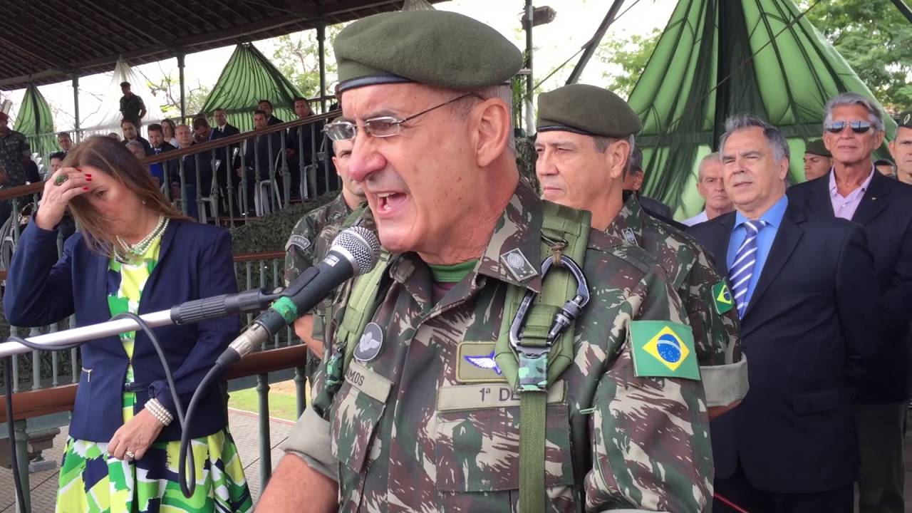 Passagem de Comando da 1ª Divisão de Exército