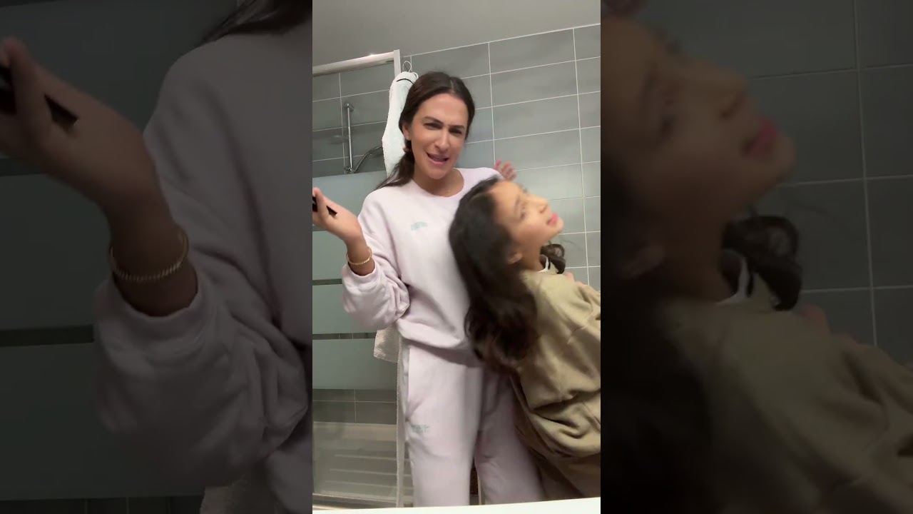 Notre son du moment 😂😎🤍 #viral #devinelapersonne #motherdaughter #mumlife
