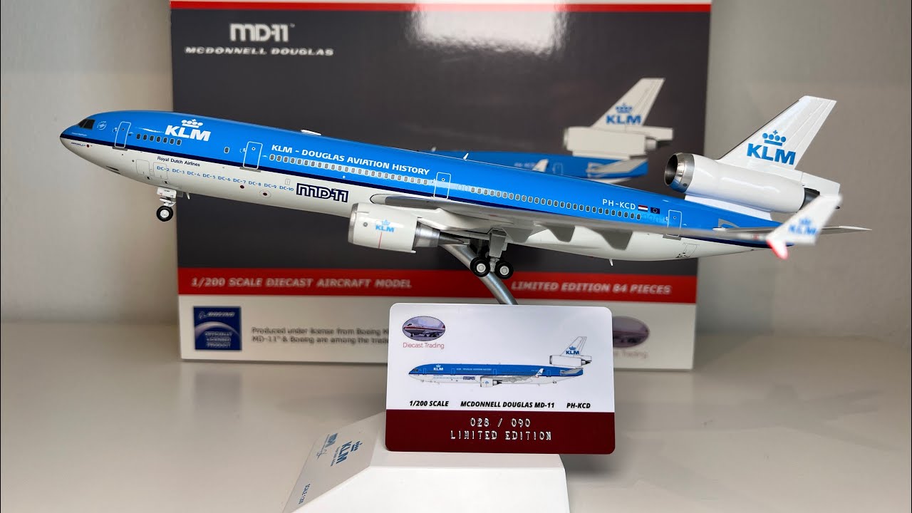 UNBOXING and REVIEW!! Jc wings 1:200 KLM md-11 reg. PH-KCD “Douglas Aviation History” livery ~DT2301