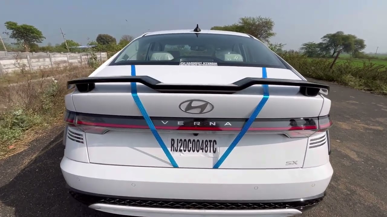 HYUNDAI VERNA | SX | 2025 | DETAILED WALKAROUND | REVIEW IN HINDI