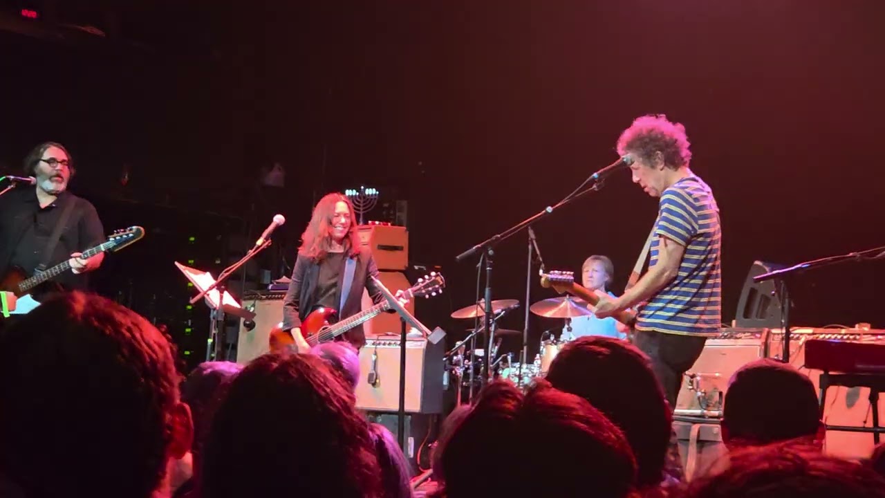 In Your Room - Susanna Hoffs and Yo La Tengo - Hannukah Night 8 2025