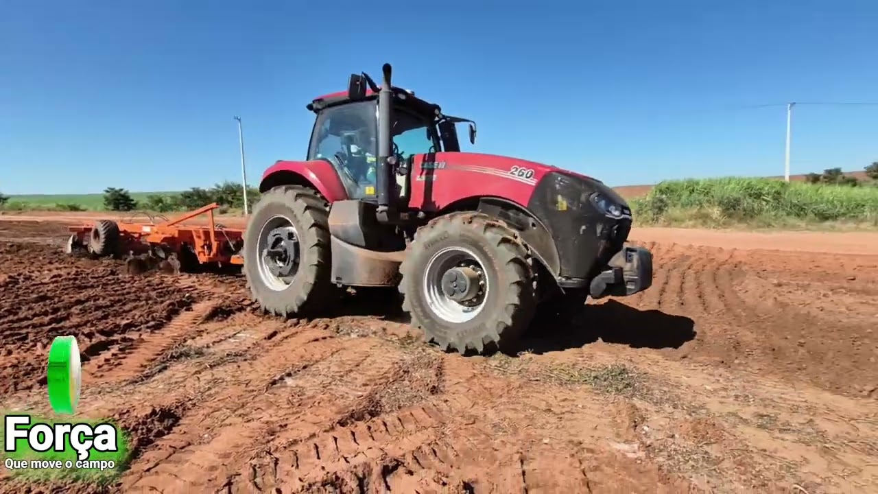 Trator CASE 260 e Valtra T250 CVT feito equilíbrio operacional