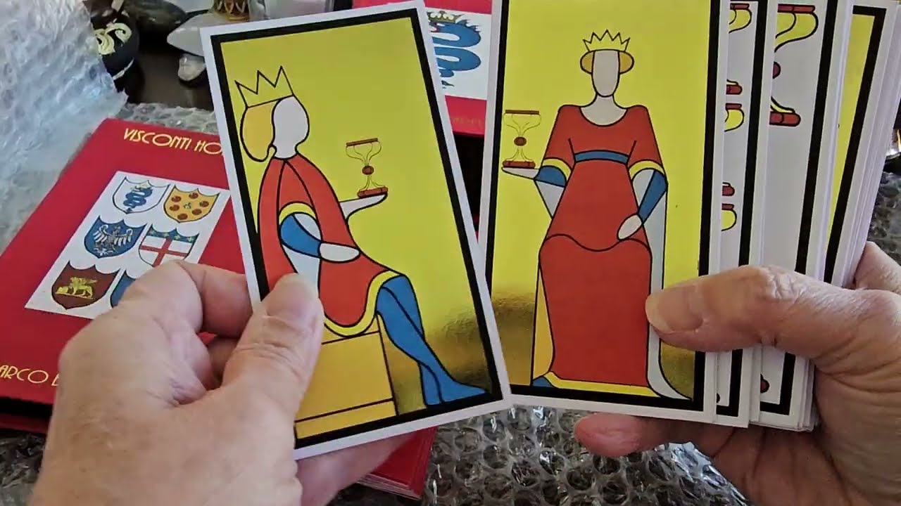 Перетасовка изысканных колод и демонстрация совершенно особенной колоды