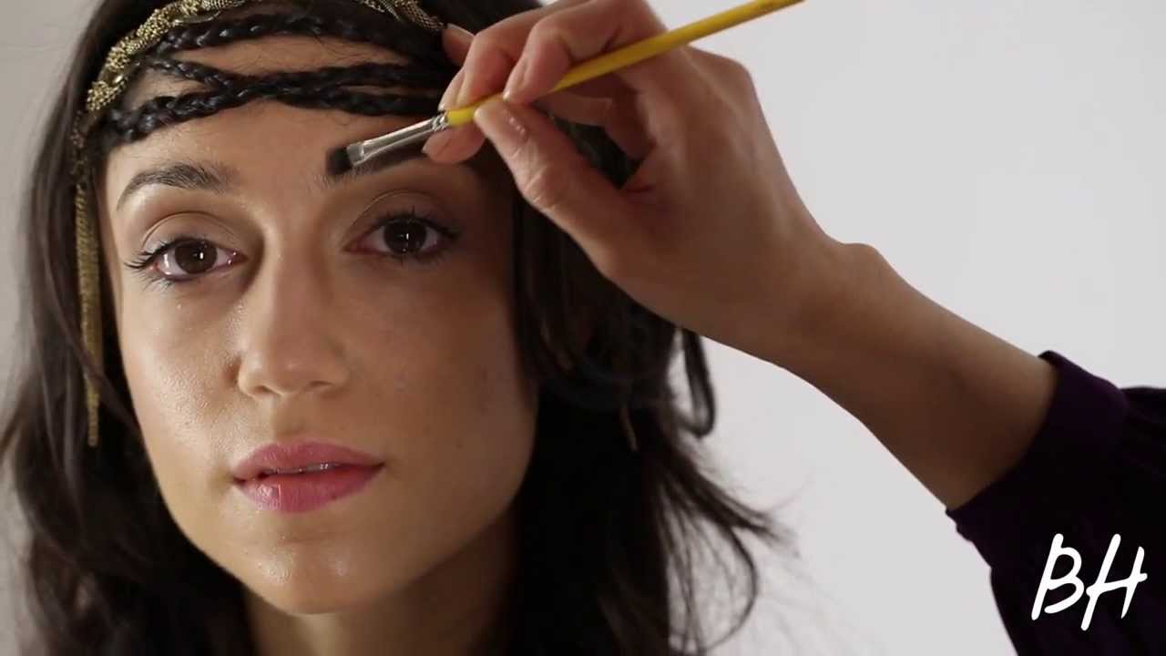 Get The Look: Beauty Tips Inspired By CW's 