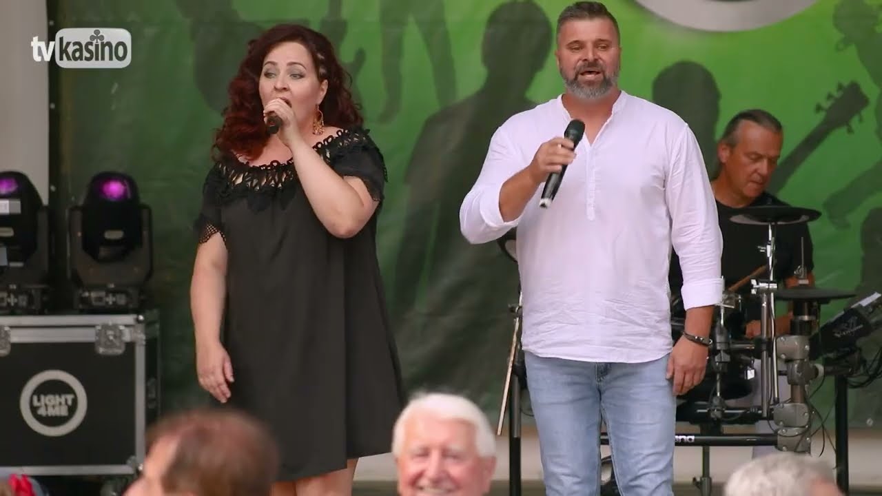 Duet: Dúhou ma objímaš