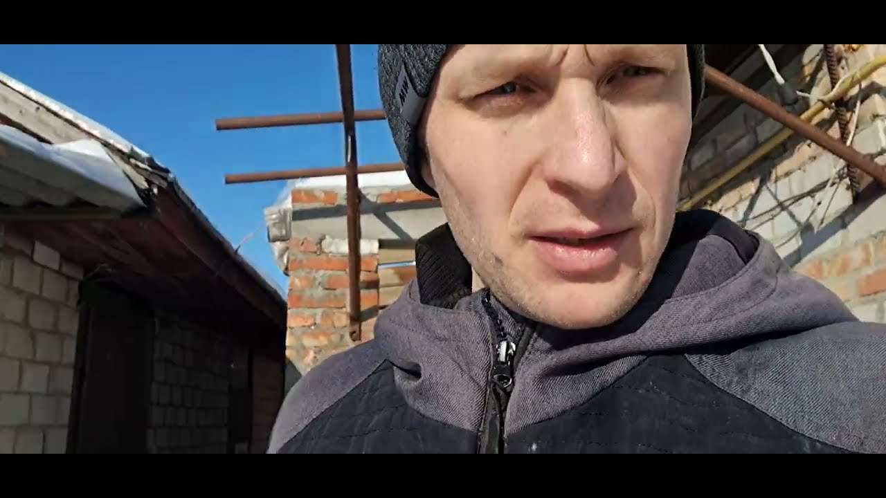 А зима продовжується, голуби починають нестися , скоро висна
