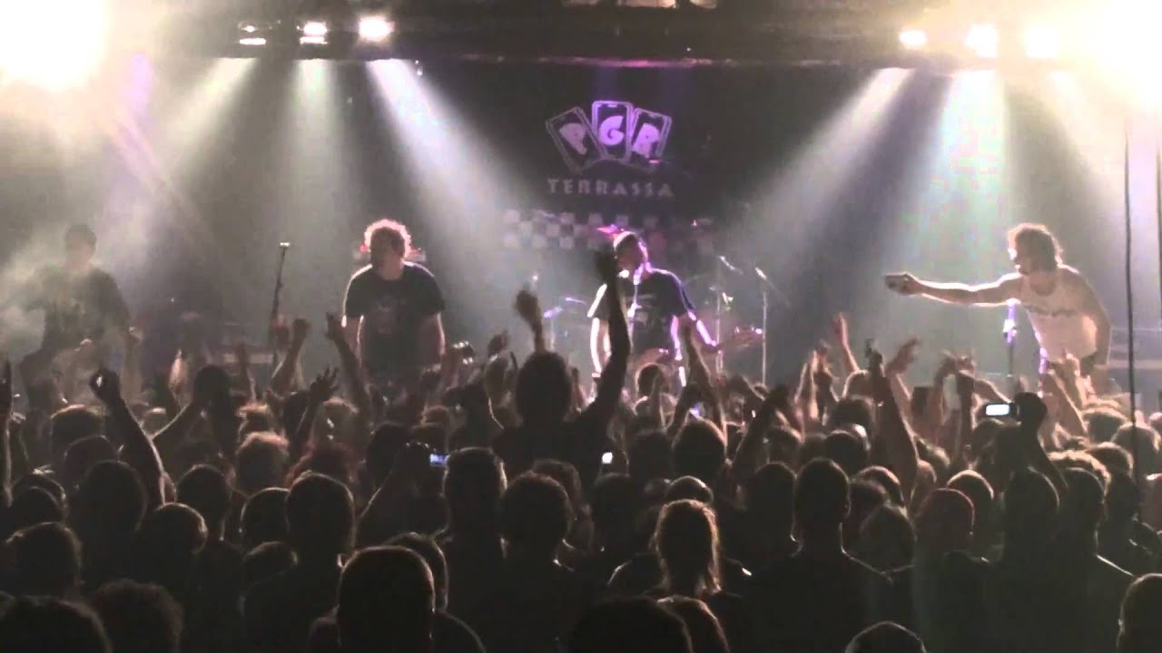 CÓDIGO NEURÓTICO- Revolución (Sala Razzmatazz 2 9-4-11)