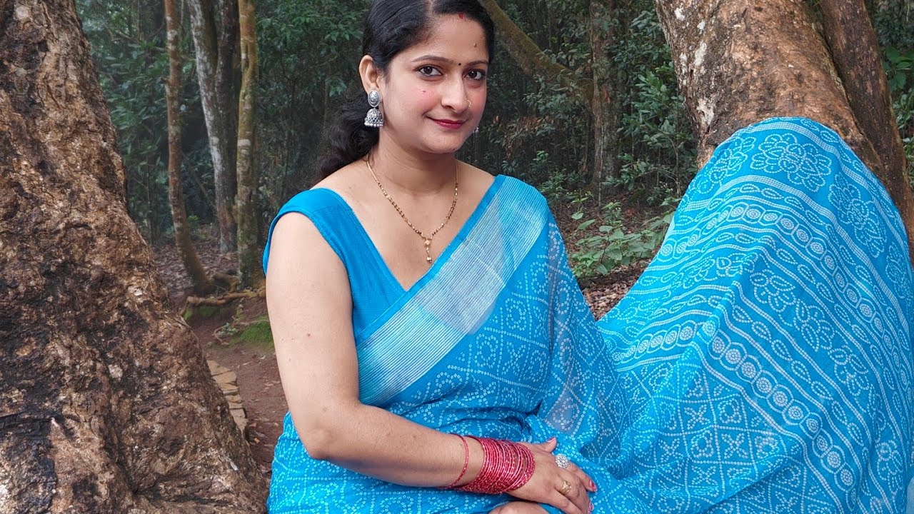 🌺Saree wear karke ooty ki thand me ghoome ka maza hi alag hai Rubydixitofficial