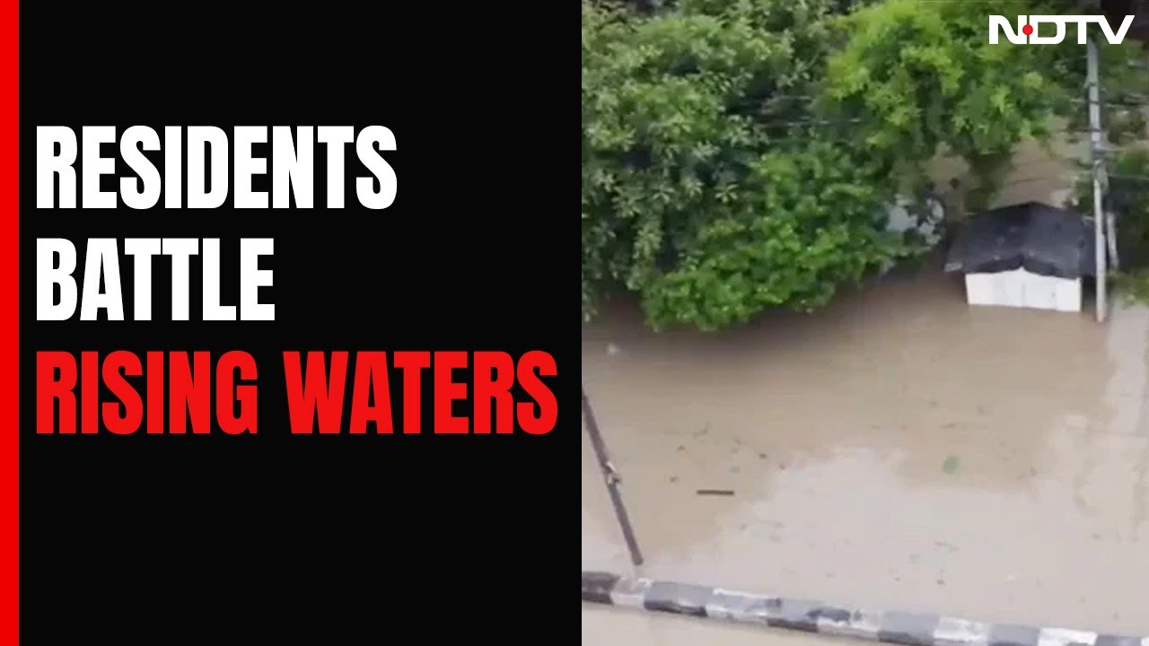 Delhi Rain | Unprecedented Scenes At Delhi's Kashmere Gate As Residents Battle Rising Waters