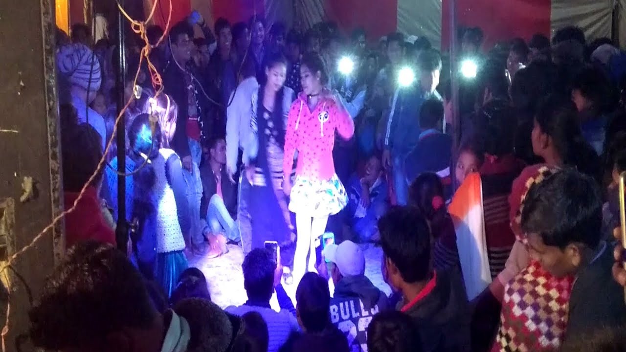 NEW THARU WEDDING DANCE 2074/2017 VIDEO SONG || SAPNO ME SAHJADA THARU GIRLS DANCE