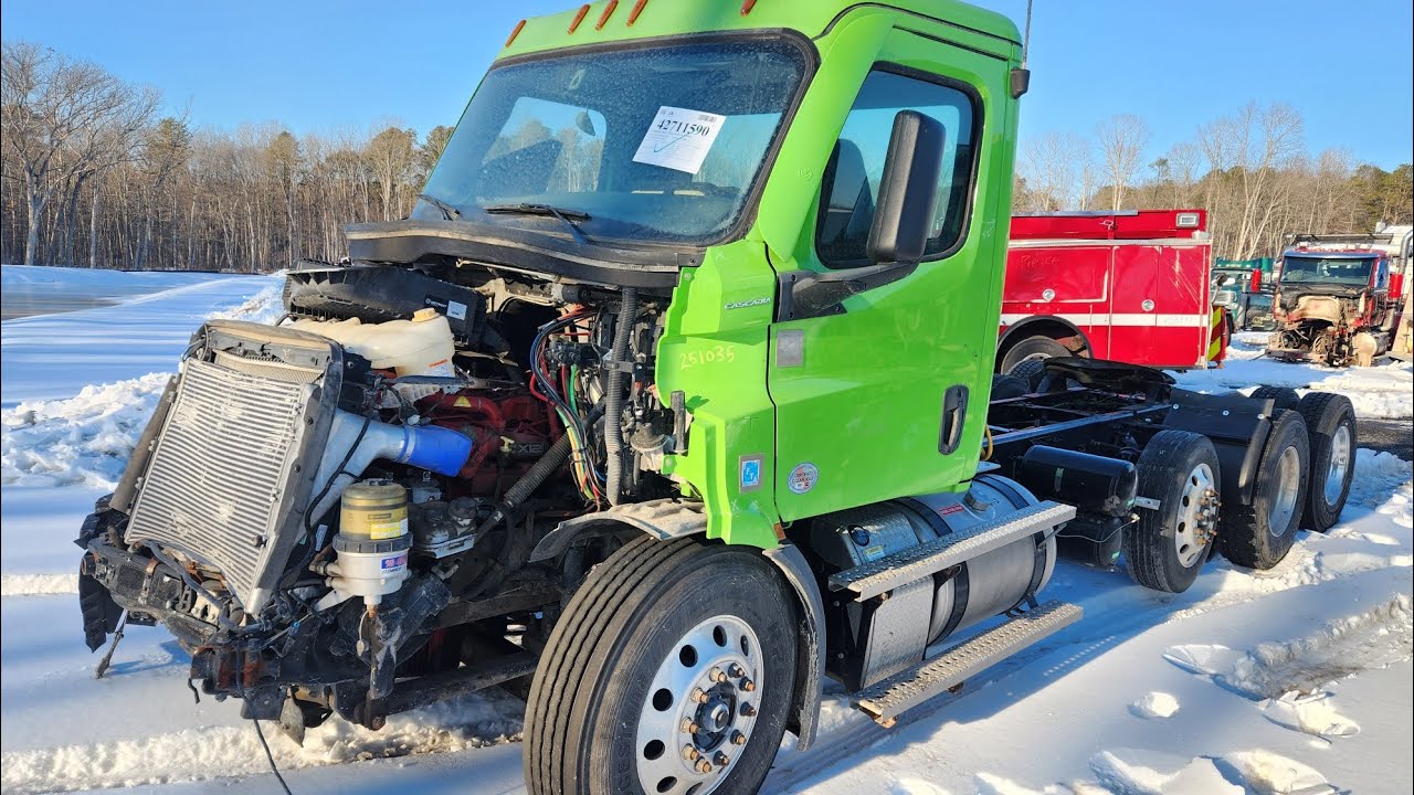 (L00535) 2024 Freightliner Cascadia 116 Day Cab, TRUCK-