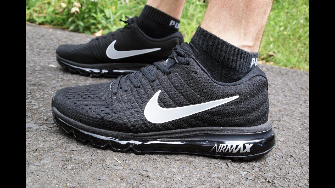 Nike Air Max 2017 Running Review + Rainy Surprise