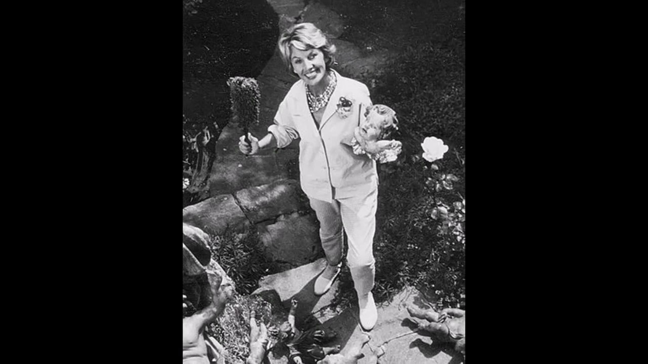 Lili Marleen 1939 Version Sung by Lale Andersen