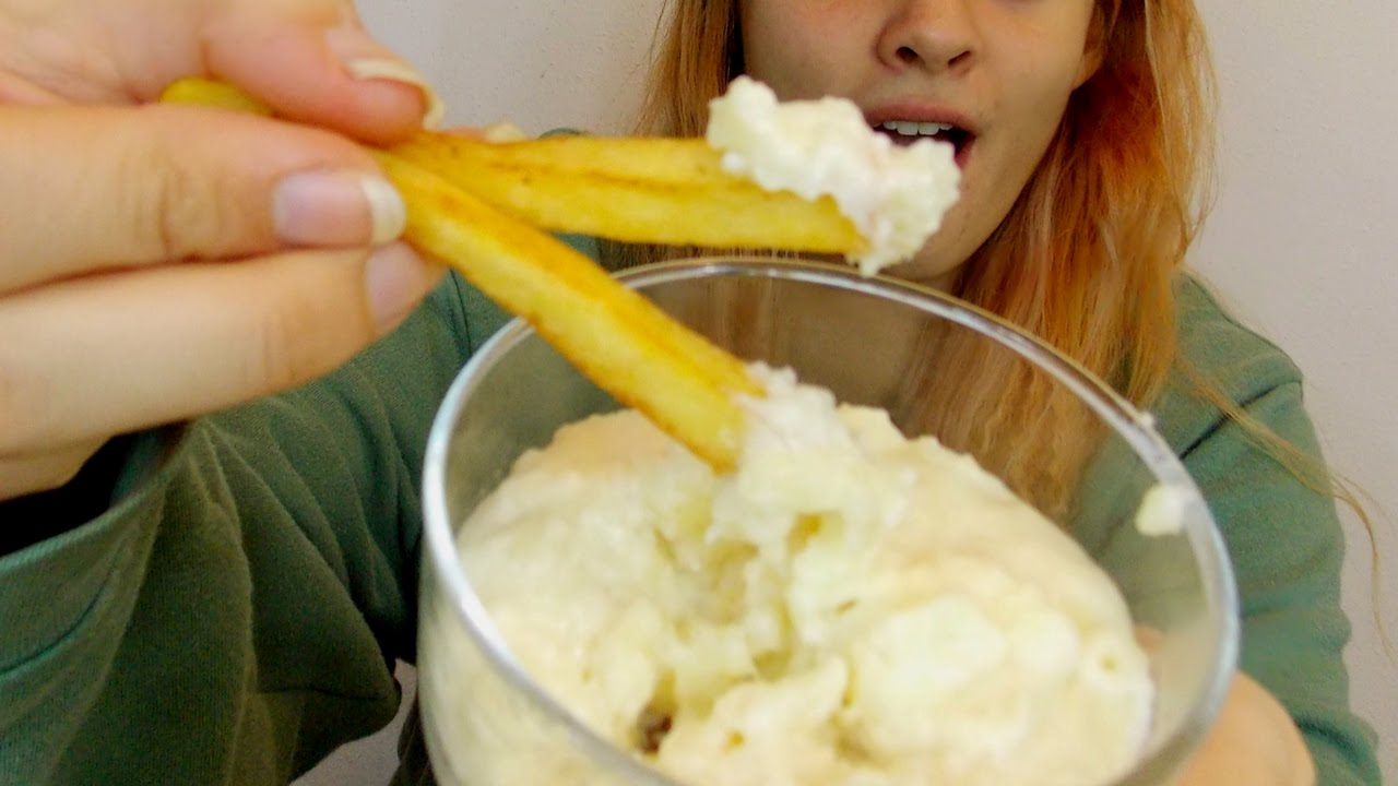 ASMR 🍕Eating Sounds 🍟: Fries with Cheese Cream!