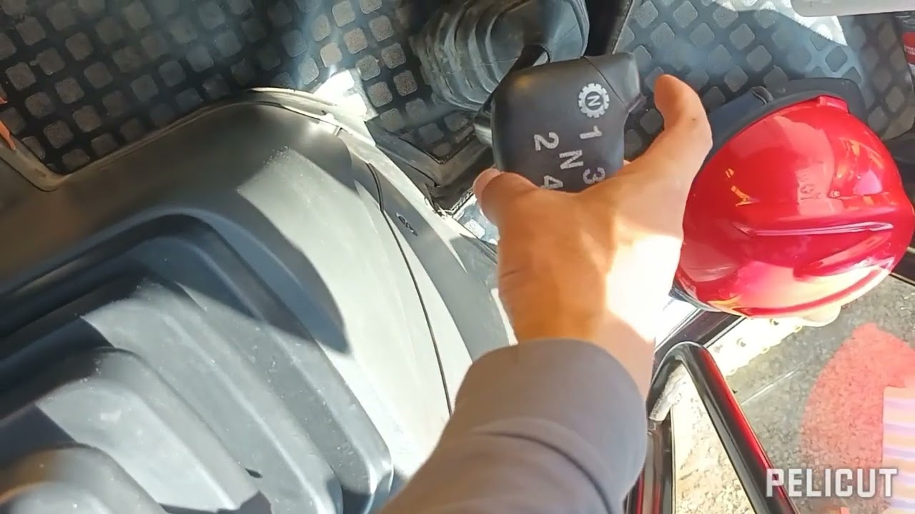 pasos y funciones para operar una retroexcavadora 420F2