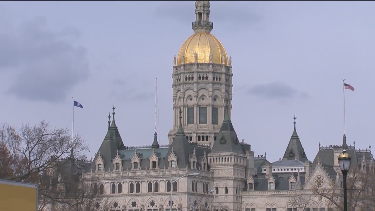 Connecticut legislature extends Gov. Lamont's emergency spending powers
