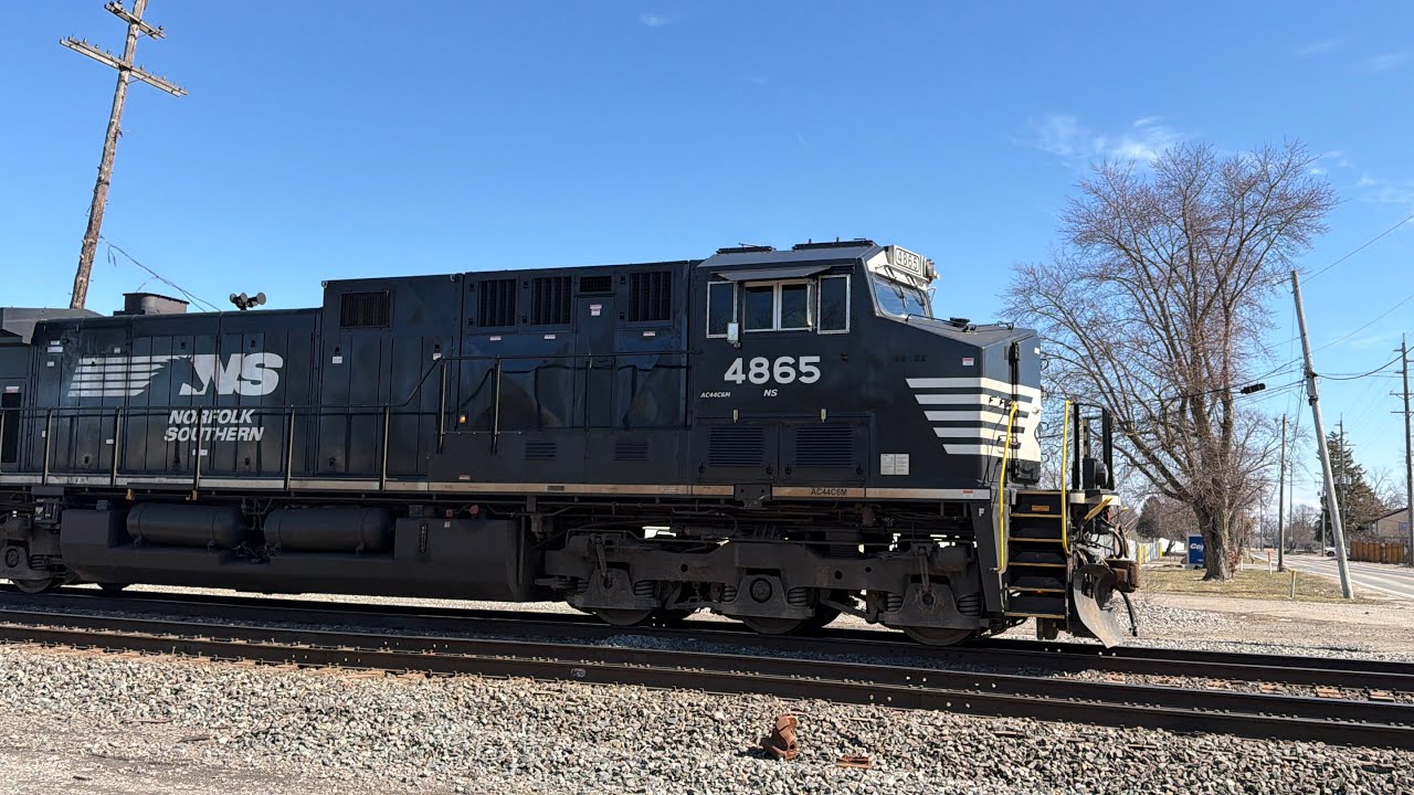 03/01/26 NS Intermodal Train at Valley Crossing in Columbus, OH