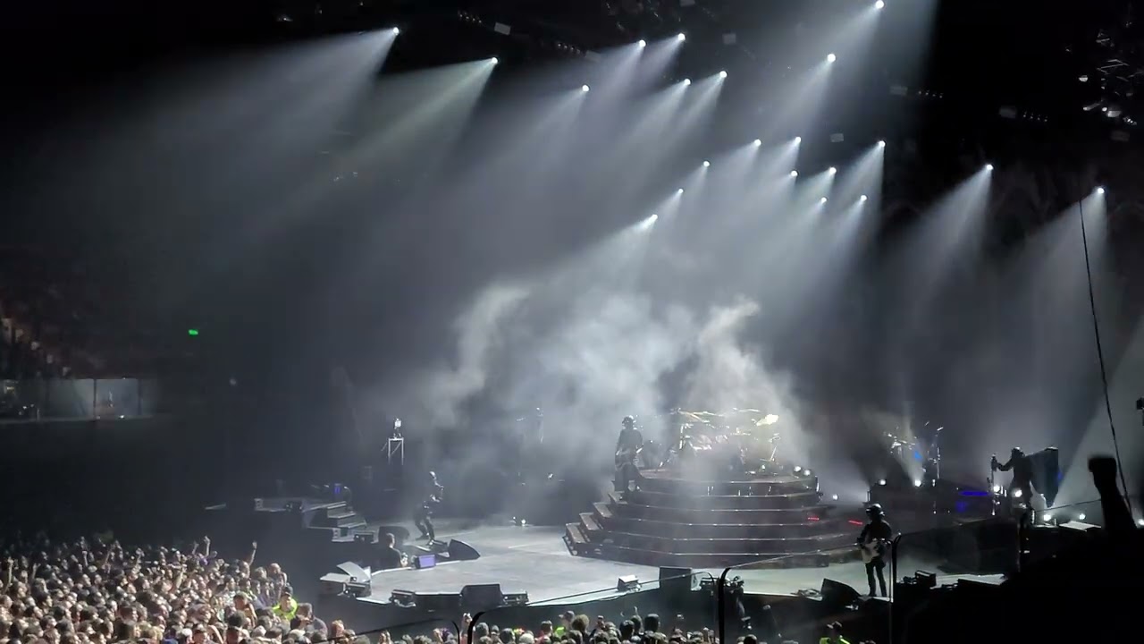 Ghost - Con Clavi Con Dio + Watcher In The Sky (Movistar Arena, 24.09.23) 4K