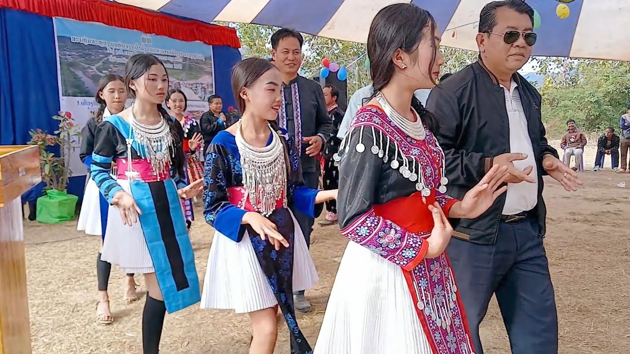ທ່ານ ວຽງໄຊ ຄຳພະຈັນ los hu nkauj tsim kev los zem rau hmoob 30 zo ຫ້ວຍເຊີຍ ເມືອງງາ.2025