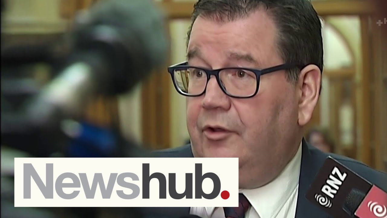 Labour considers axing iconic election walkabout as Grant Robertson details abuse | Newshub