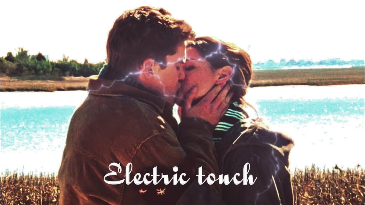 Joey & Pacey - Electric Touch ⚡