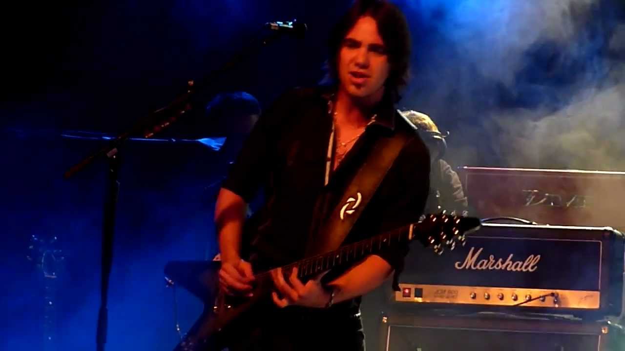 Halestorm - Dirty Work / Live @ Live Music Hall 05.02.2012 (720p HD)