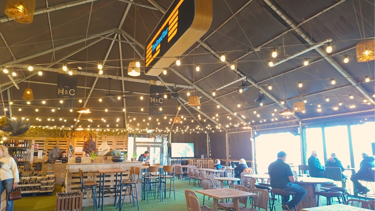 Luxury Shopping at The Farmer’s Dog | Jeremy Clarkson’s Cotswolds Pub