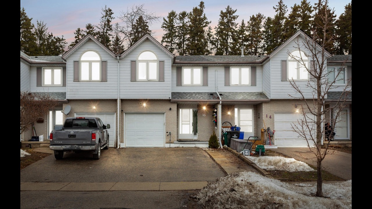16 Bankside Dr - Kitchener