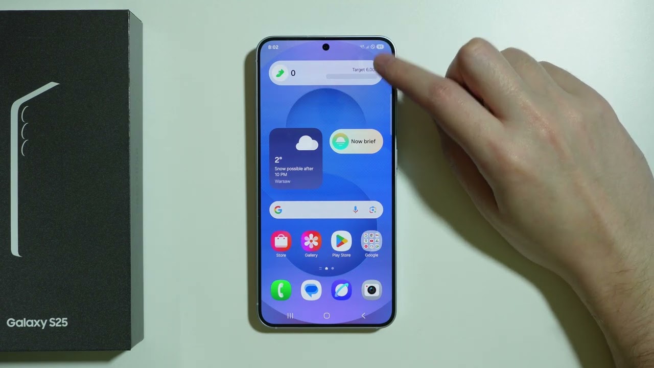 Samsung Galaxy S25: How to Change Screen Brightness (Adjust Brightness)