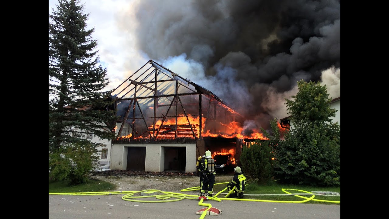 Siegsdorf - Bauernhof in Vollbrand 24.08.2014