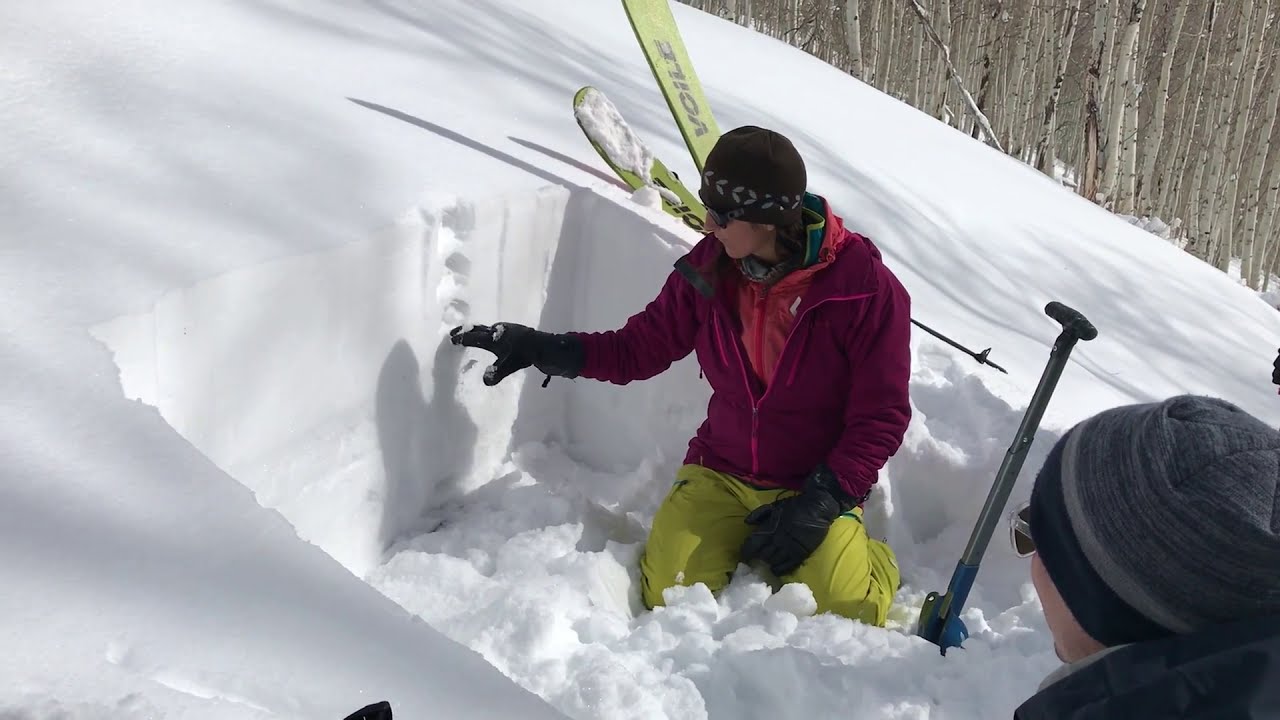 Backcountry 101: Hand Hardness Snow Pit Test
