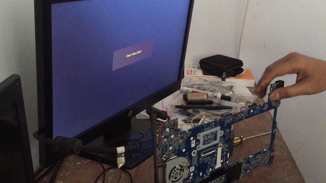 Running Mainboard Sony Vaio SVE11 MBX 272