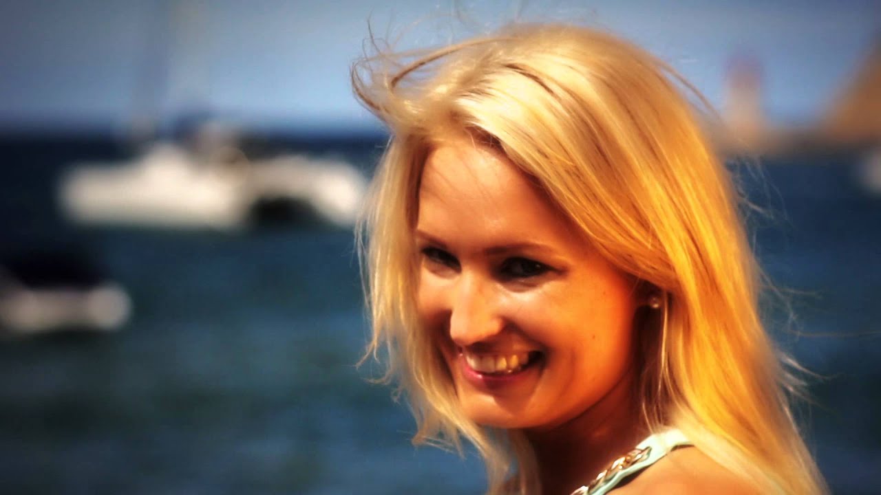 Julia Buchner  -  Ich hab im Himmel ein Wunder bestellt