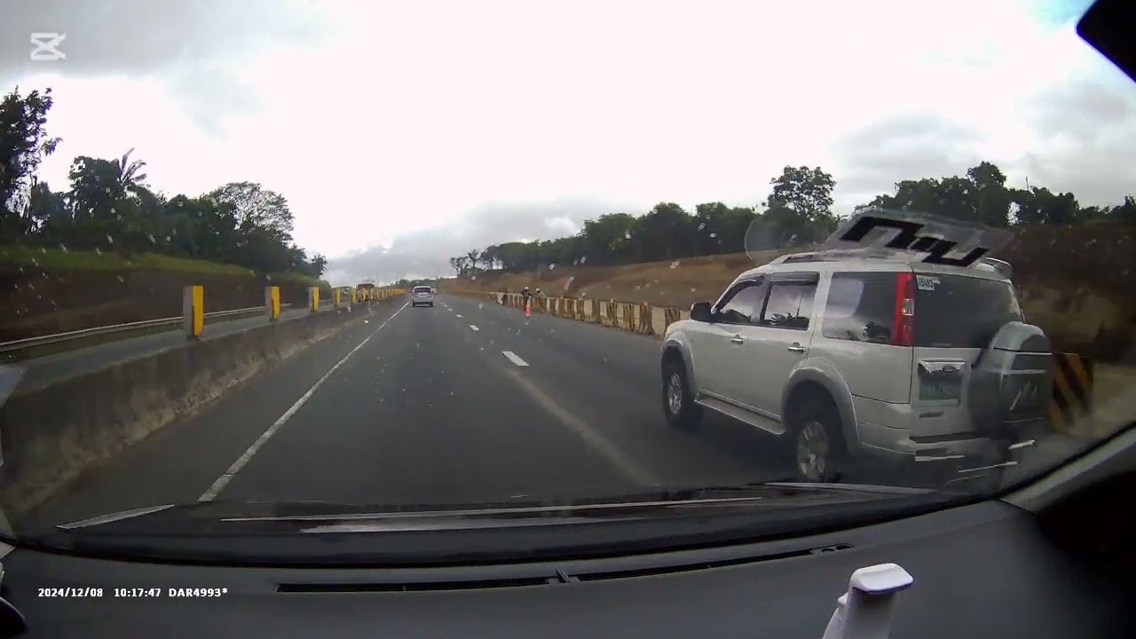 OBSTRUCTIONS ALONG CALAMBA STAR.TOLLWAY XPRESSWAY TO BATANGAS CITY