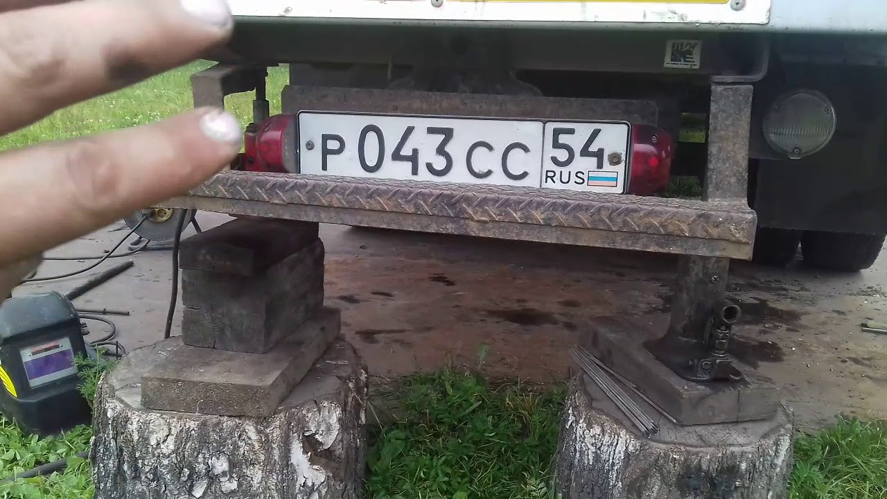 Мицубиси фусо замена пальцев , втулок в рессорах